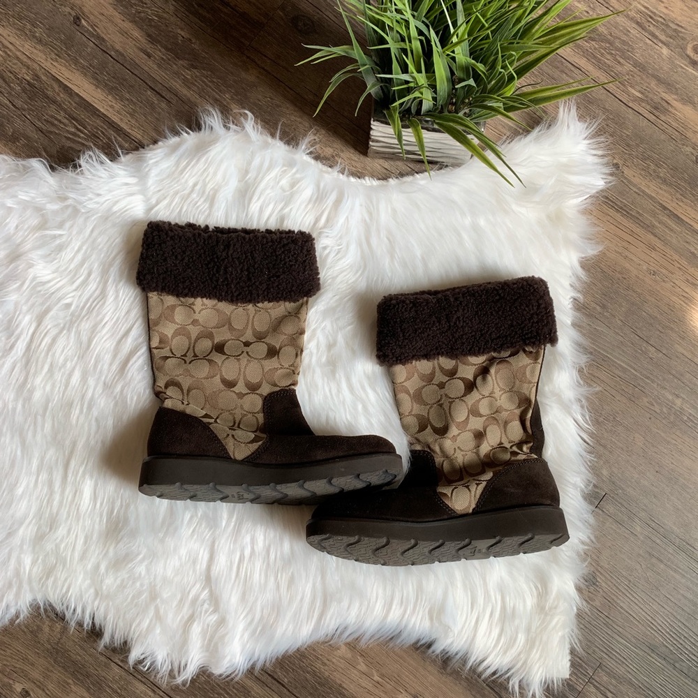 Brown Coach Boots| Size 8 (Sold)